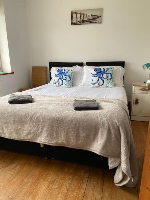 Sadlesea Villa West Wittering Bagian luar foto