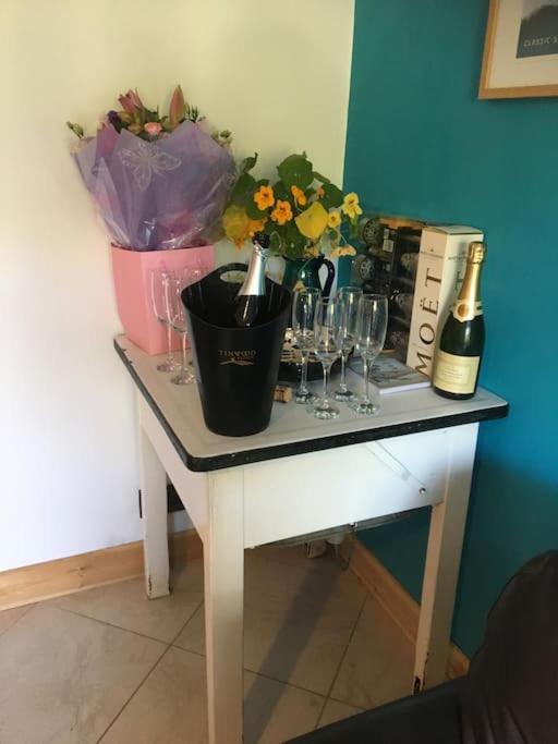 Sadlesea Villa West Wittering Bagian luar foto